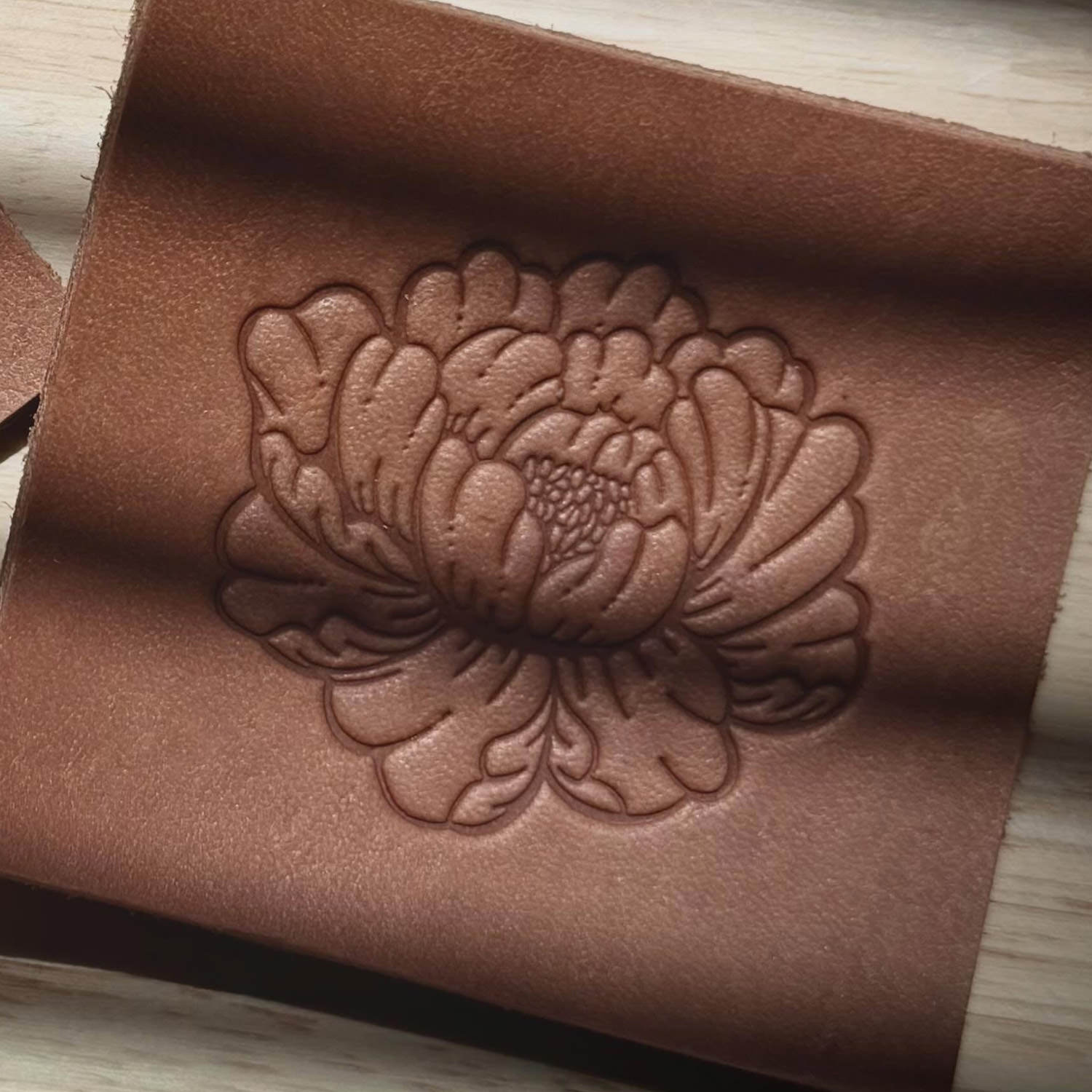 Dahlia Flower Delrin Leather Stamp